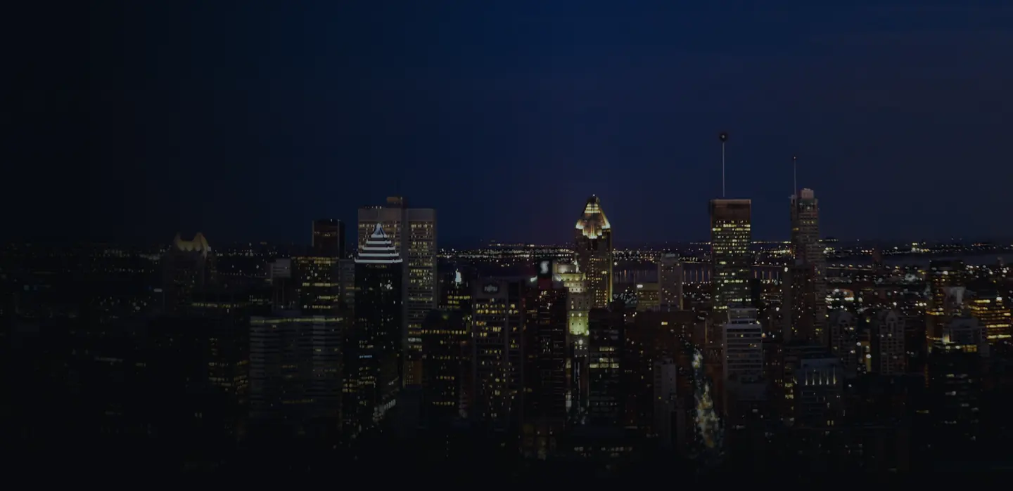 Montréal at night, seen from Mount Royal